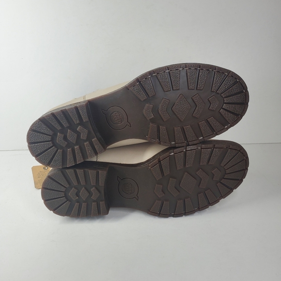 New Born Cove Cream White Leather Chelsea Boots - Picture 7 of 7